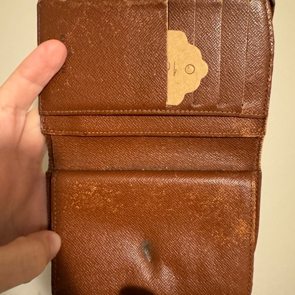 LV Vintage wallet with kisslock - Picture 5 of 8